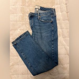 Universal Thread Jeans Size 10 High Rise Slim Straight